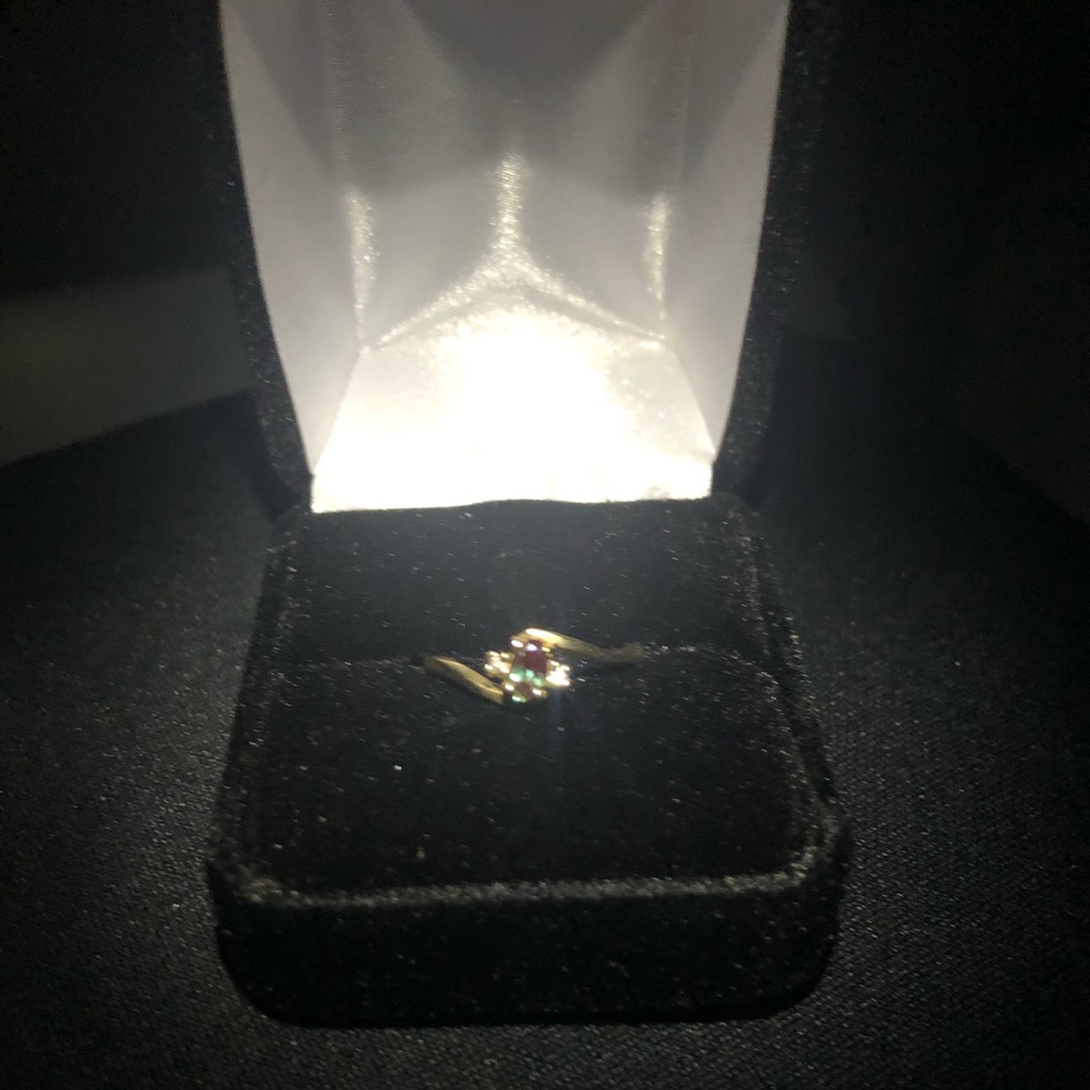 10k Natural Alexandrite ring